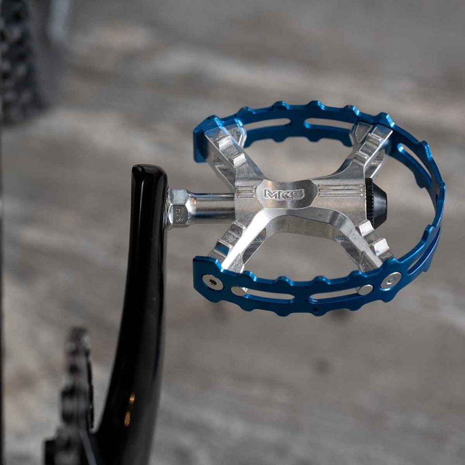 XC-III Bear Trap Pedals - Blue
