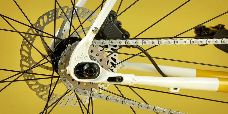All-City Super Professional close-up of rear dropout and single speed cog