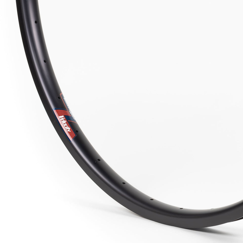 Velocity Cliffhanger Rim 20" x 1.5"