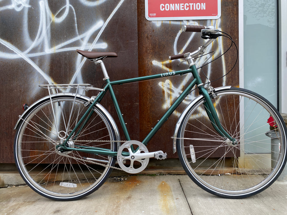 Roadster 7i floor model  Size Large