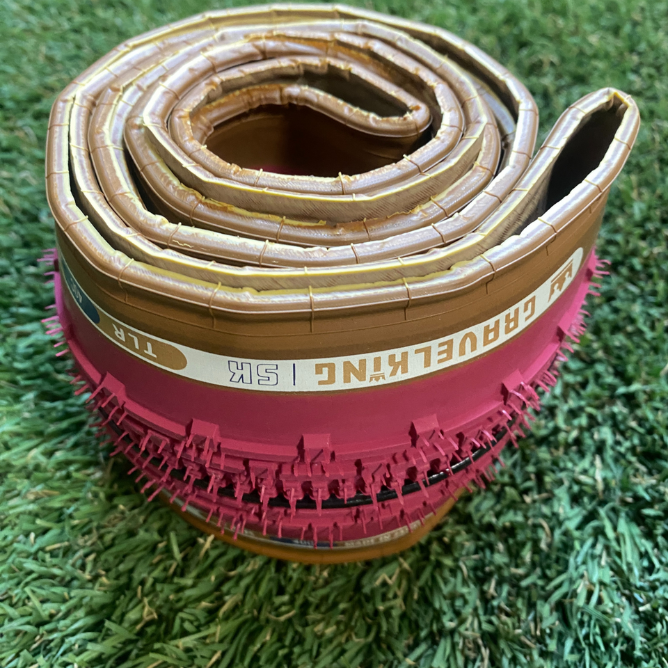 GravelKing SK 700C Tire -  Limited