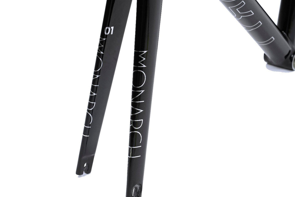 Tyrant Monarch Frame Kit - Black Gloss