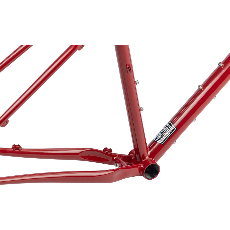 Surly Bridge Club Frameset Lingering Cranberry - bottom bracket detail