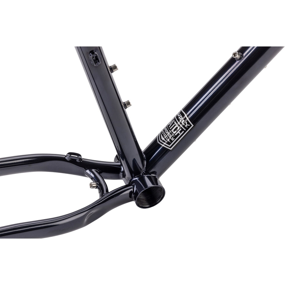 Surly Bridge Club Frameset Squid Ink - bottom bracket detail
